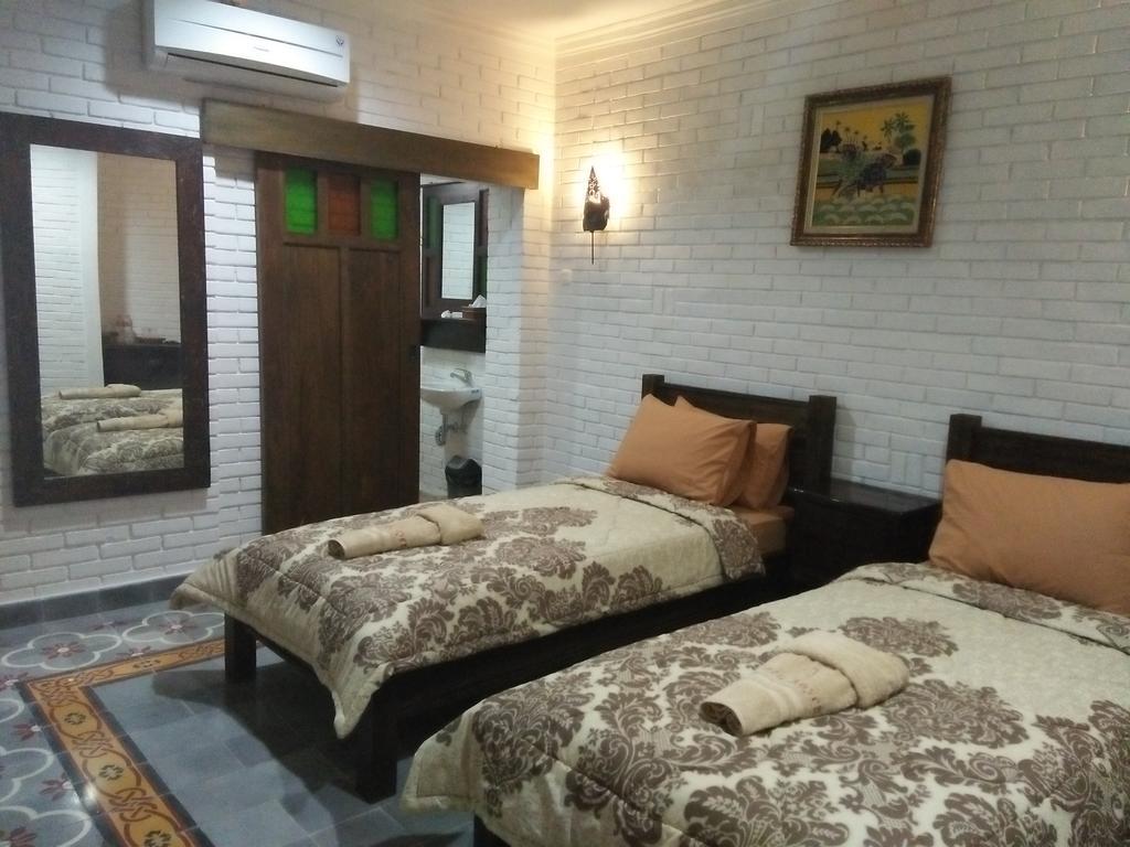Satu Kayen Guest House Sleman  Ngoại thất bức ảnh